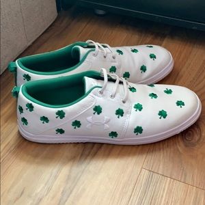 UnderArmor clover lows